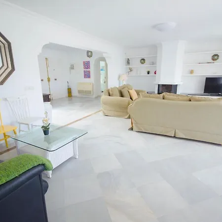 Sabine Villa