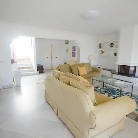 Sabine Estepona