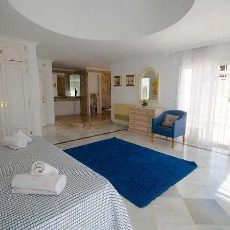 Sabine Villa